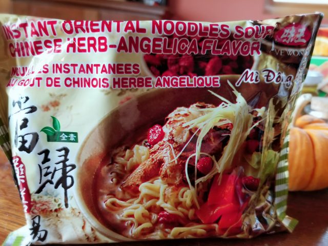 Ve Wong Instant Oriental Noodles – Chinese Herb – Angelica Flavor